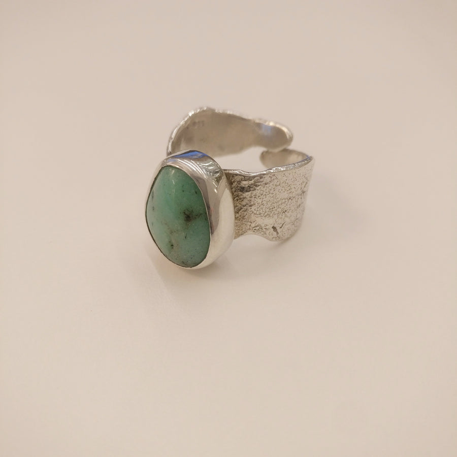 Chrysoprase ring