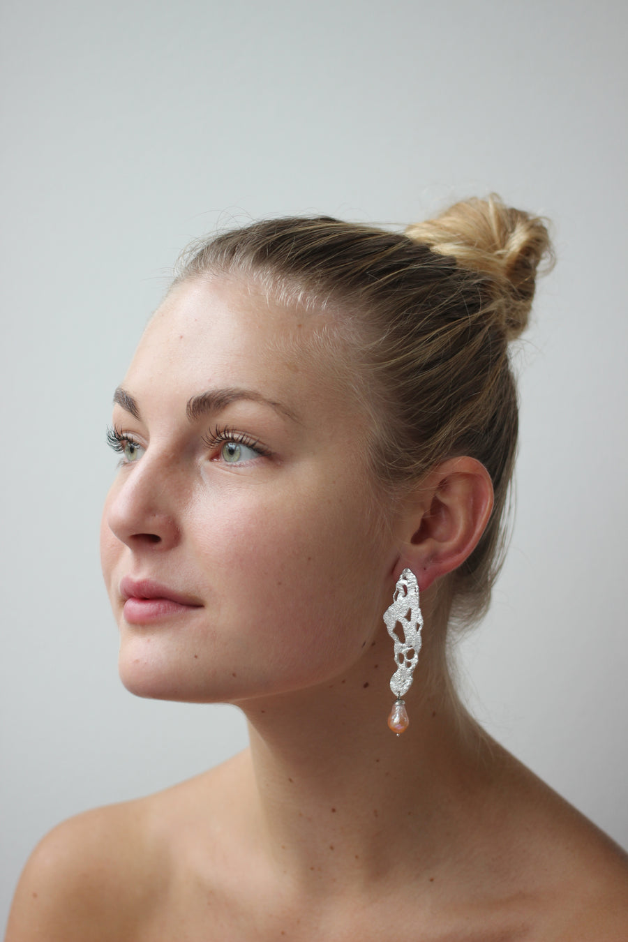Organic Shapes - Asymmetric w. Pearl
