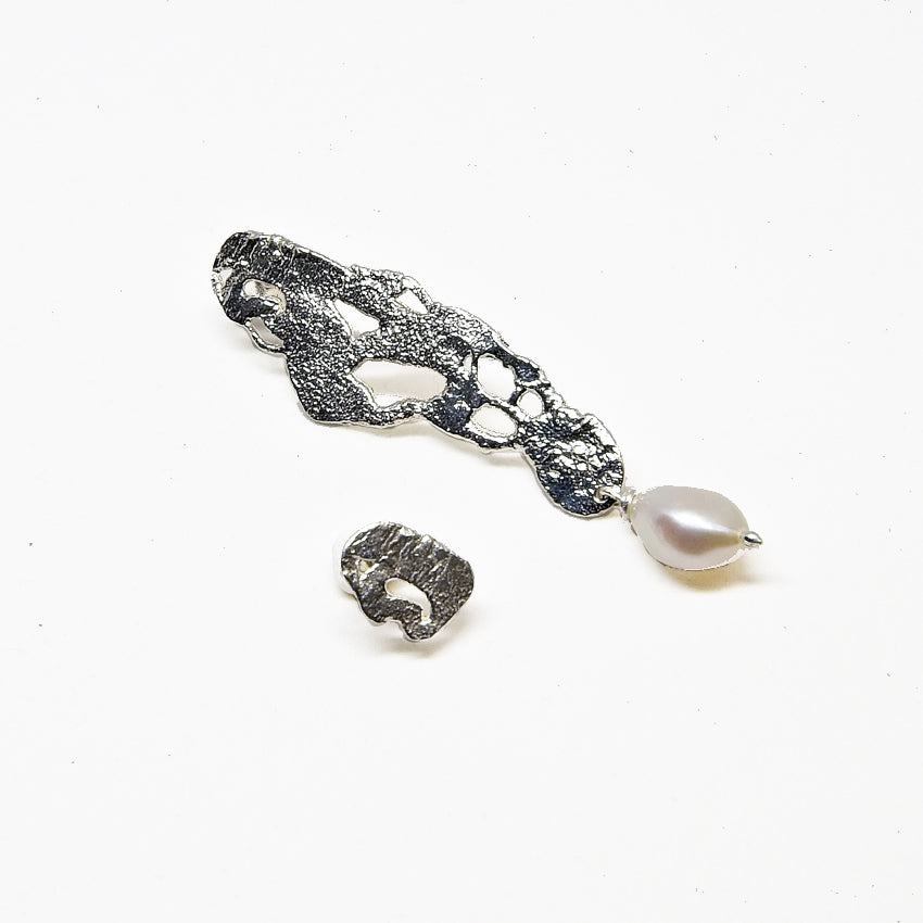 Organic Shapes - Asymmetric w. Pearl