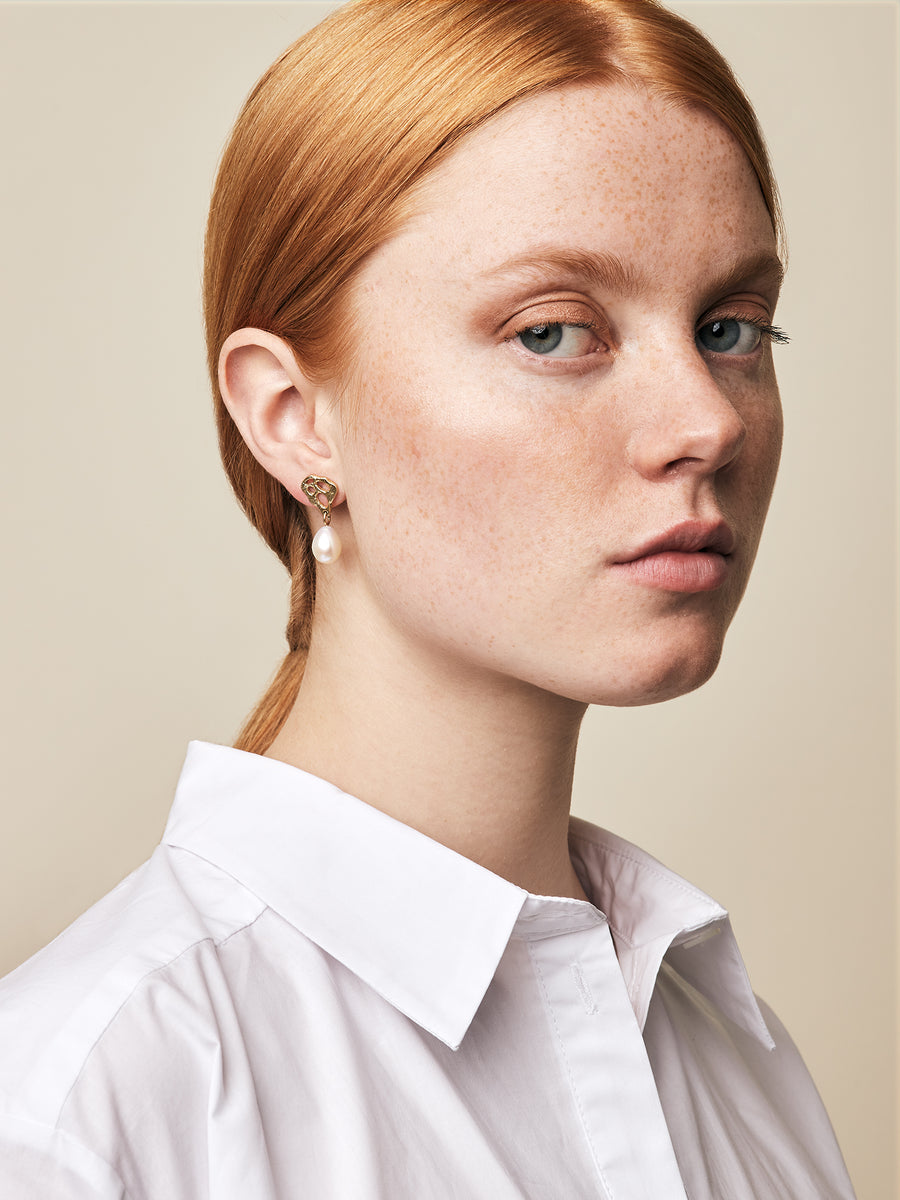 Organic Shapes - short w. pearl